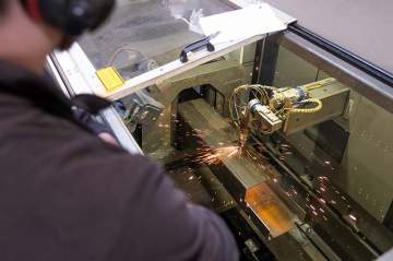 Laser tube cutting